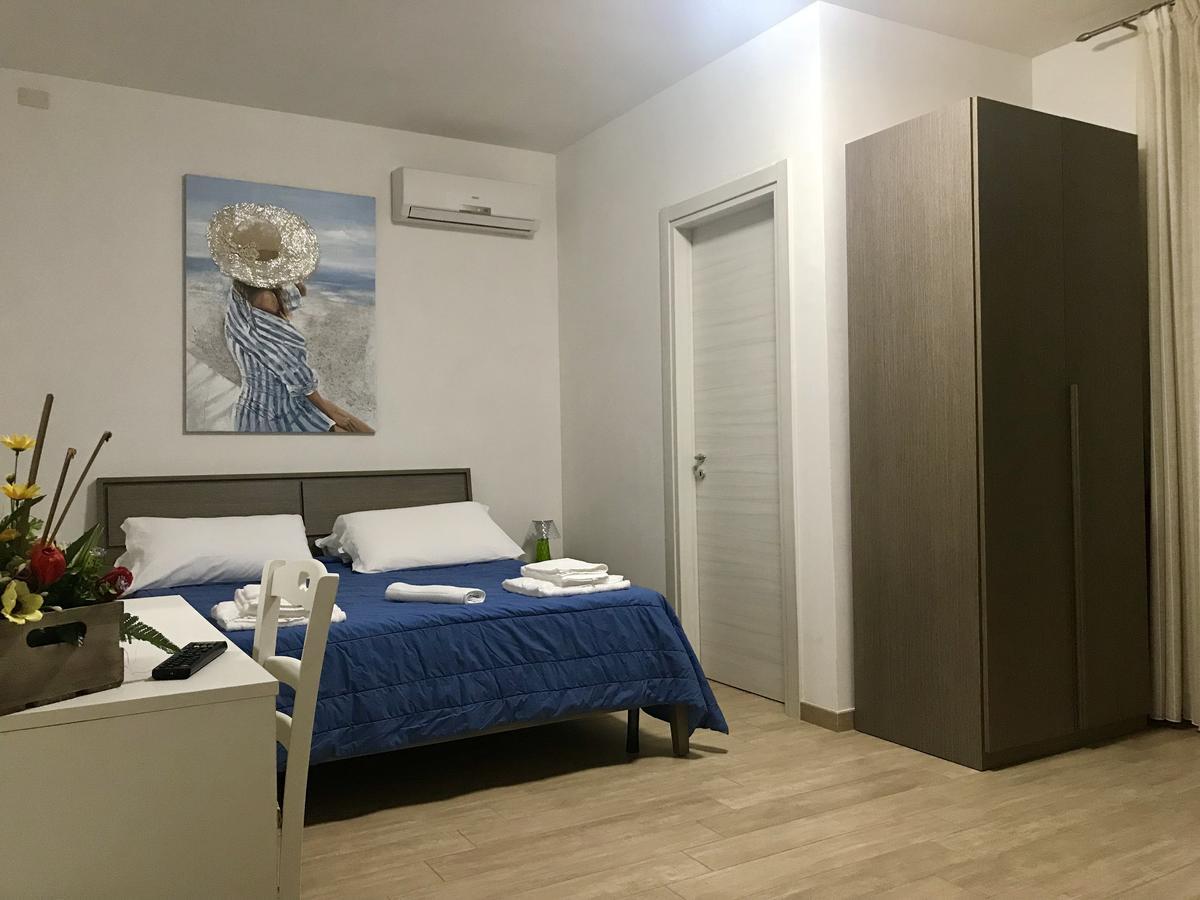 Bed and Breakfast Baia Dell'Orso Torre dell'Orso Esterno foto